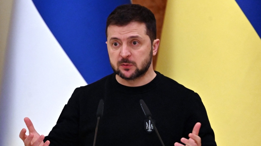 IOC plans to allow Russian athletes to compete 'tell the whole world that terror is somehow acceptable', says Zelensky