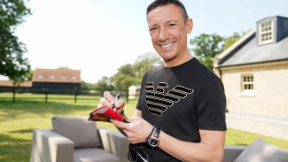 Dettori selling trophy collection in ‘once-in-a-lifetime’ auction