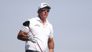Mickelson removed from participant list for the Masters