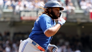 Guerrero Jr. makes Blue Jays history as he joins rare father-son club in MLB