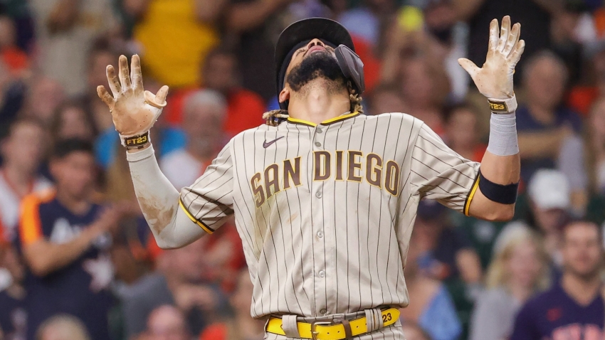 Tatis homers as Padres use seven-run 11th to top Astros, Giants rob Dodgers