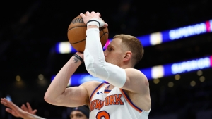Knicks conclude 14-2 January with 8th straight victory
