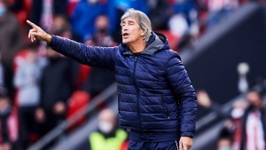Pellegrini: World Cup &#039;cuts&#039; season into two phases for veteran Betis