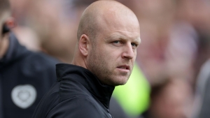 Hearts boss Steven Naismith unhappy with refereeing in draw at St Mirren