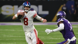 Daniel Jones makes history as he leads Giants to victory against the Vikings