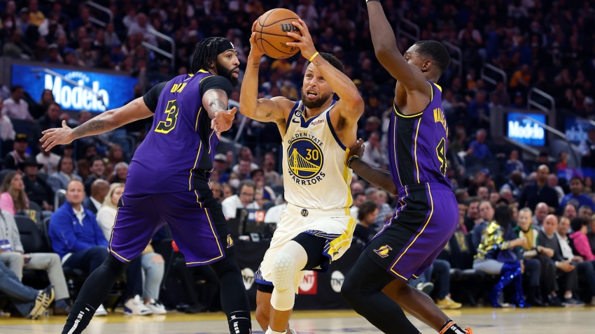 Curry shoots the Warriors to opening night win over the Lakers, Tatum and Brown shine for Celtics
