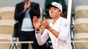 French Open: Dua Lipa got Swiatek through first setback of Roland Garros run