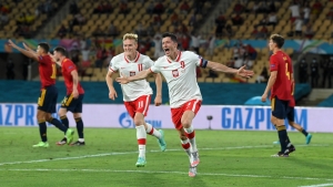 Spain 1-1 Poland: Lewandowski to the rescue as La Roja rue Moreno&#039;s missed penalty