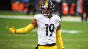 Smith-Schuster happy to stay &#039;home&#039; after signing deal with Steelers