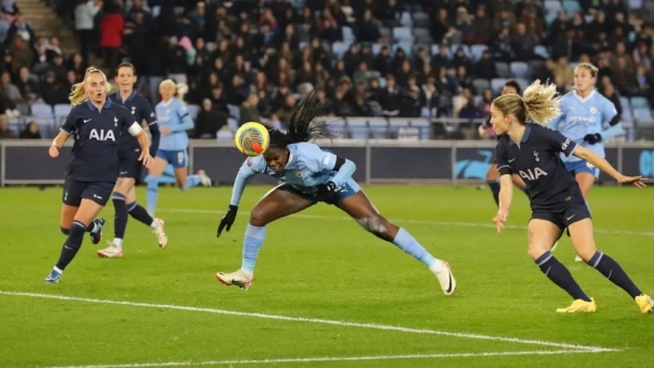 Bunny Shaw scores hat-trick as Man City, Chelsea and Arsenal maintain momentum with big wins