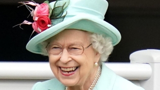 Racing pays its respects on anniversary of Queen Elizabeth II’s death