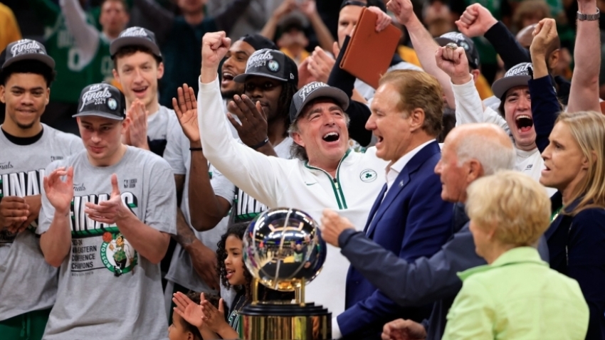Celtics sweep Pacers to reach NBA Finals