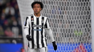 Cuadrado agrees one-year extension with Juventus