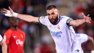 &#039;Van Basten is a good comparison&#039; – Ancelotti backs Benzema to remain Real Madrid talisman, even if Mbappe and Haaland arrive