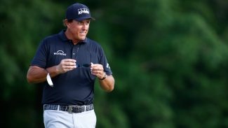 Mickelson holds two-shot lead at Wells Fargo Championship, McIlroy shoots 72