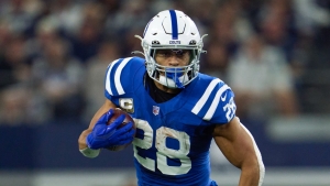 Report: Indianapolis Colts permit RB Taylor to seek trade