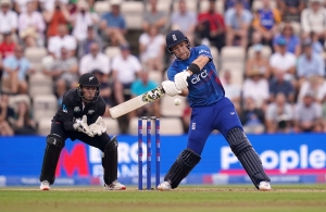 Liam Livingstone comes to England’s rescue with unbeaten 95 against New Zealand