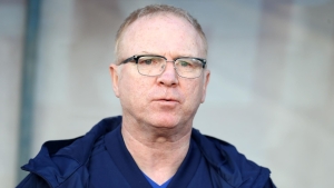 Alex McLeish wants Rangers to take advantage of any ‘disruption’ at Celtic