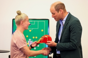 William visits St George’s Park to wish England Women good luck at World Cup