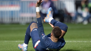 Neymar suffers ankle ligament damage, doubtful for Bayern clash