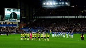 Everton remember Bill Kenwright ahead of Burnley cup tie