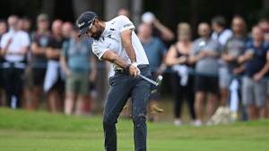 Laporta takes slender lead into final day at Wentworth as Aphibarnrat crumbles