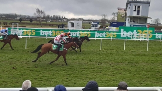 Personal Ambition holds off Jango Baie for Grade Two success at Kelso