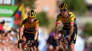 Vuelta a Espana: Roglic crash sees lucky Evenepoel retain lead