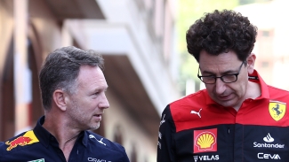 Horner committed to Red Bull amid Ferrari links