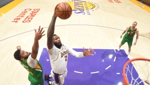 Lakers topple ladder leaders Jazz, Tatum stars in Curry shootout
