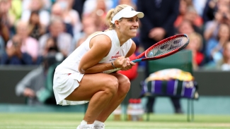 Wimbledon: Clinical Kerber returns to last four at All England Club