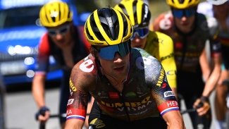 Vuelta a Espana: Roglic aims for historic success as Valverde has his last dance