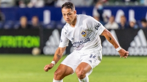 MLS: Chicharito nets as Galaxy snap winless run to boost playoffs hopes, leaders New England stumble
