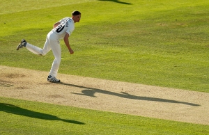 Chris Rushworth shines as Warwickshire impress against Hampshire