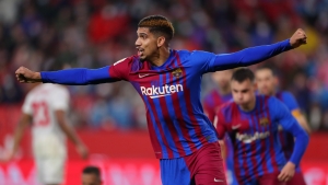 Sevilla 1-1 Barcelona: Kounde in remarkable sending off as Araujo does Real Madrid a favour