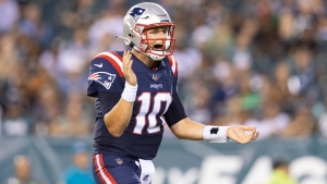 Rookie Jones not surprised to be named Patriots&#039; starting QB