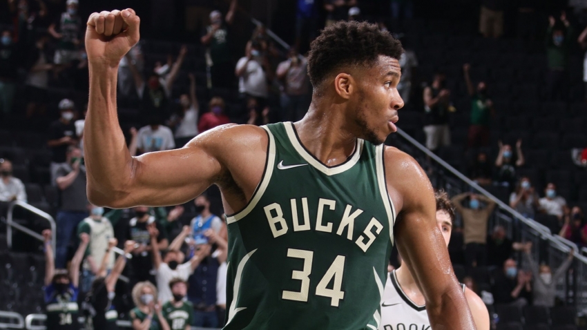 Giannis focused on big picture as Bucks move up in east