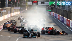 Humbled Hamilton says sorry to Mercedes for Baku blunder