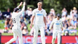 Jamieson snares five wickets but Pakistan battle back on day one
