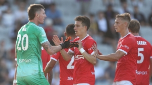 A-League: Wellington Phoenix continue their rise, Western Sydney stop the rot