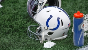 New Indianapolis Colts HC Jeff Saturday promotes assistant QB coach Parks Frazier to playcalling duties