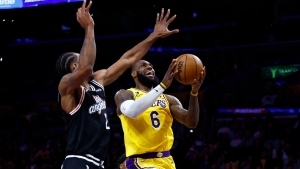 LeBron scores 46 as Clippers continue domination over Lakers, Jokic records 15th triple-double