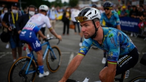 Mark Cavendish to miss out on Tour de France history after crash