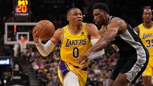 Westbrook and Davis lead LeBron-less Lakers to OT win, Warriors stay unbeaten