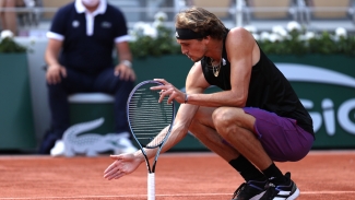 French Open: Zverev reaches Roland Garros semis at last with one-sided win