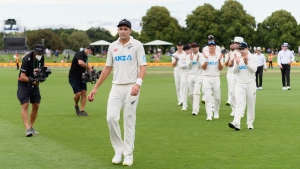 New Zealand clinch dominant and drought-breaking victory over dismal South Africa