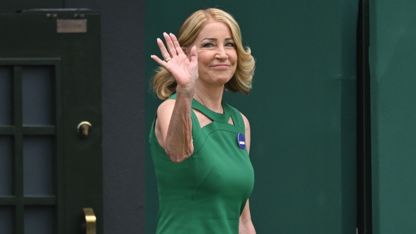 Chris Evert reveals she is cancer-free, shares story in attempt to save lives