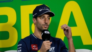 I saw a tyre coming at me like a frisbee – Daniel Ricciardo has narrow escape