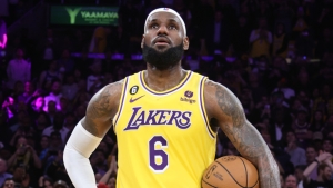 LeBron James to miss second straight game due to ankle soreness