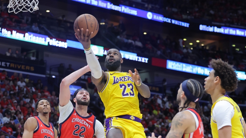 NBA: Lakers top Pelicans for playoff spot; Warriors eliminated with loss to Kings